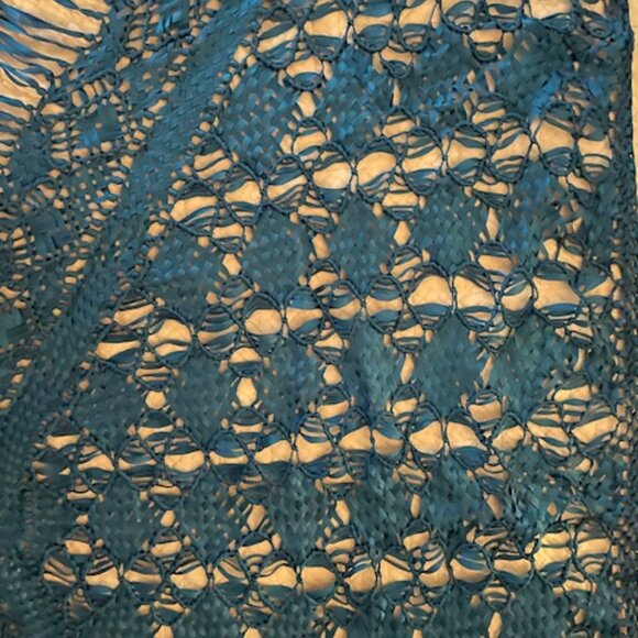 Handmade 100% Silk Triangle Wrap, Deep Teal, Crafted by Artisans in Panama - Picture 3 of 4